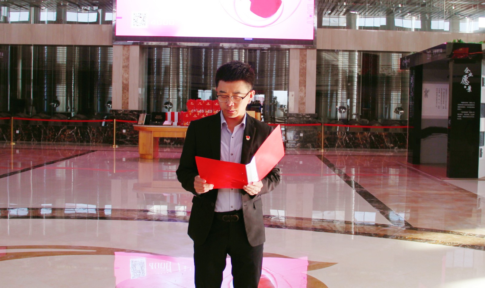 16468729641342.jpg 致詞.JPG